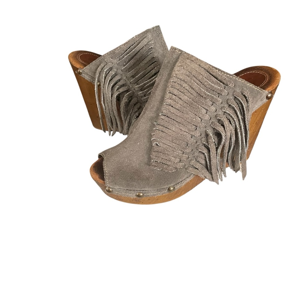 SBICCA Anthropologie Pitch Wedge Mules Heel Size 10 Women's Gray Suede Fringe - Picture 11 of 14